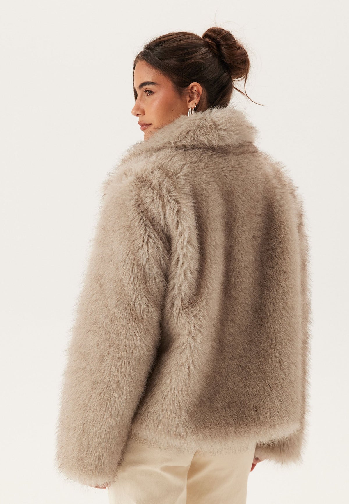 Cropped Faux Fur Jacket